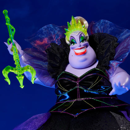 Disney DARKNESS DESCENDS SERIES™ Ursula Puppe