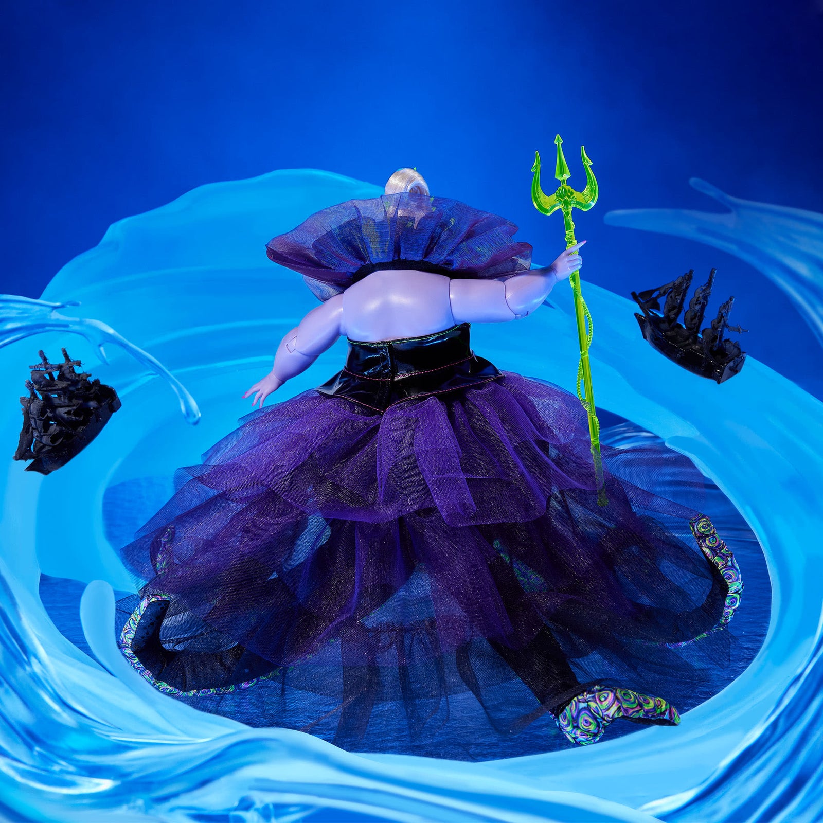 Disney DARKNESS DESCENDS SERIES™ Ursula Puppe