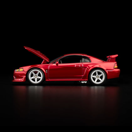 RLC Exklusiv: 2000 Ford Mustang SVT Cobra R