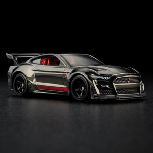 RLC Exklusive 2022 Ford Mustang Shelby GT500 Code Red